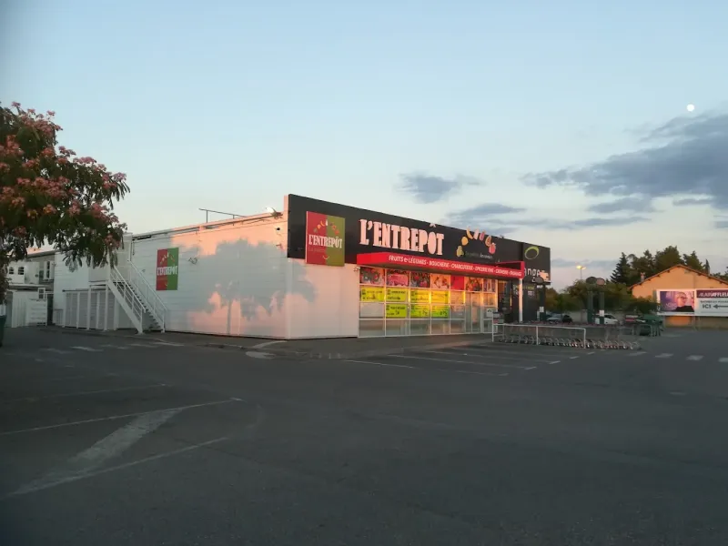 PH Secure assure le gardiennage, la sécurité et la lutte contre le vol à l’étalage au magasin L’Entrepôt d’Istres en PACA