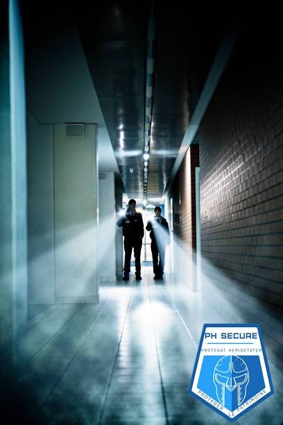 PH Secure - Pourquoi la présence d’un agent de sécurité réduit efficacement les incivilités et intrusions dans les résidences et commerces sensibles